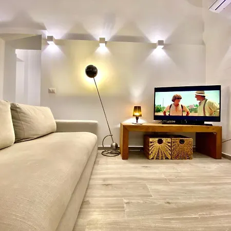 בית נופש Aste - *